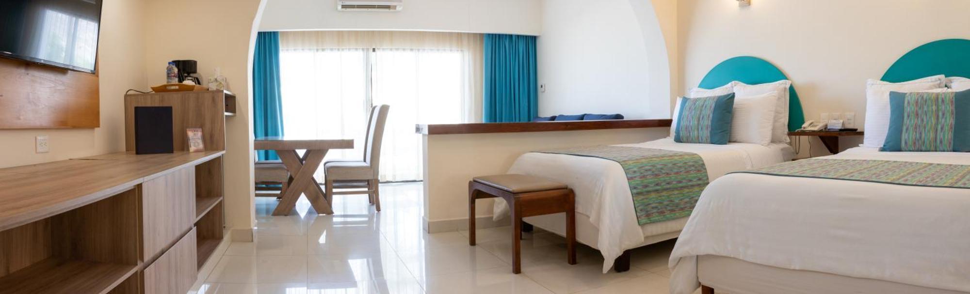 The Westmarine Waterfront Hotel لاباز المظهر الخارجي الصورة